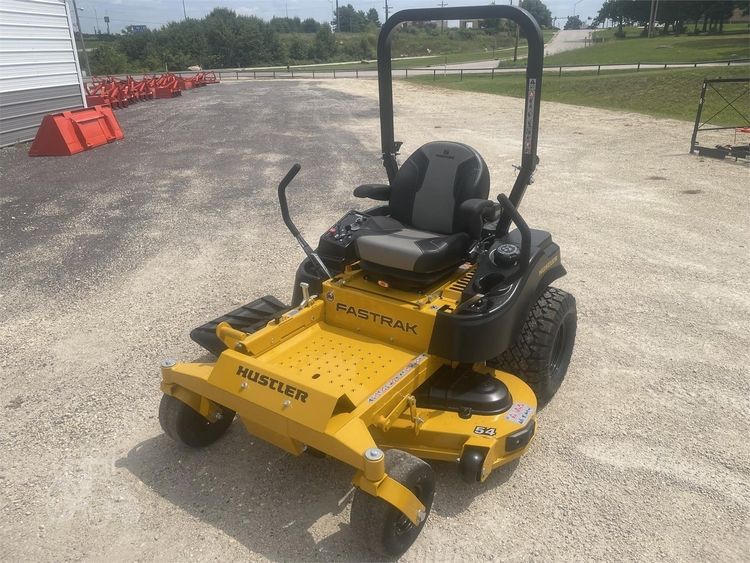 2025 HUSTLER FASTRAK 54