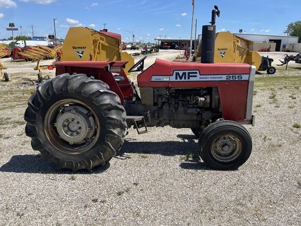 1978 MASSEY FERGUSON 255